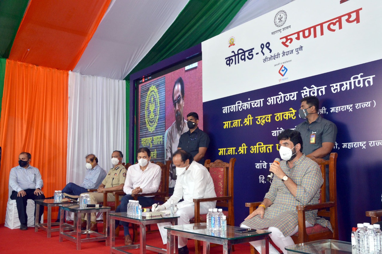 अल्पावधीत निर्माण केलेल्या जंबो कोविड रुग्णालयाचे मुख्यमंत्री ठाकरे यांच्या हस्ते लोकार्पण