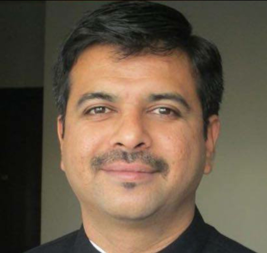 राज्यपालांनी कंगना प्रमाणे सहृदयता दाखवत माझ्यावरील अन्याय दूर करावा राज्यपालांनी कंगना प्रमाणे सहृदयता दाखवत माझ्यावरील अन्याय दूर करावा