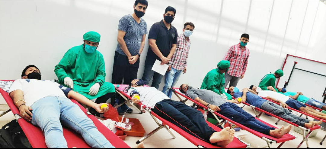 रक्तदान शिबिरात ८४ जणांनी केले रक्तदान रक्तदान शिबिरात ८४ जणांनी केले रक्तदान