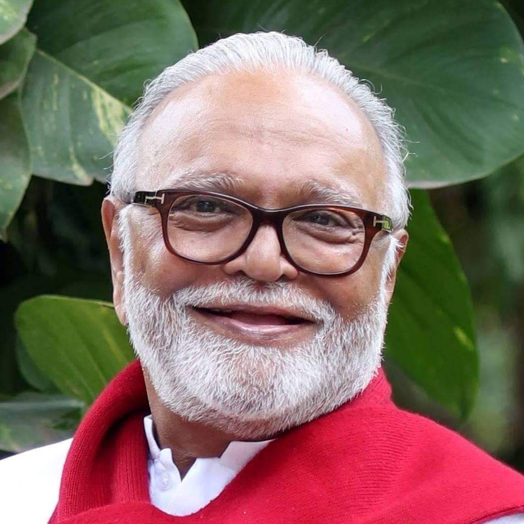सणासुदीच्या काळात अन्नधान्याचा तुटवडा भासू देणार नाही : छगन भुजबळ सणासुदीच्या काळात अन्नधान्याचा तुटवडा भासू देणार नाही : छगन भुजबळ