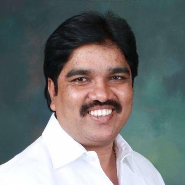 सोशल मिडीयाचा प्रभावी वापर करा-विजय डाकले