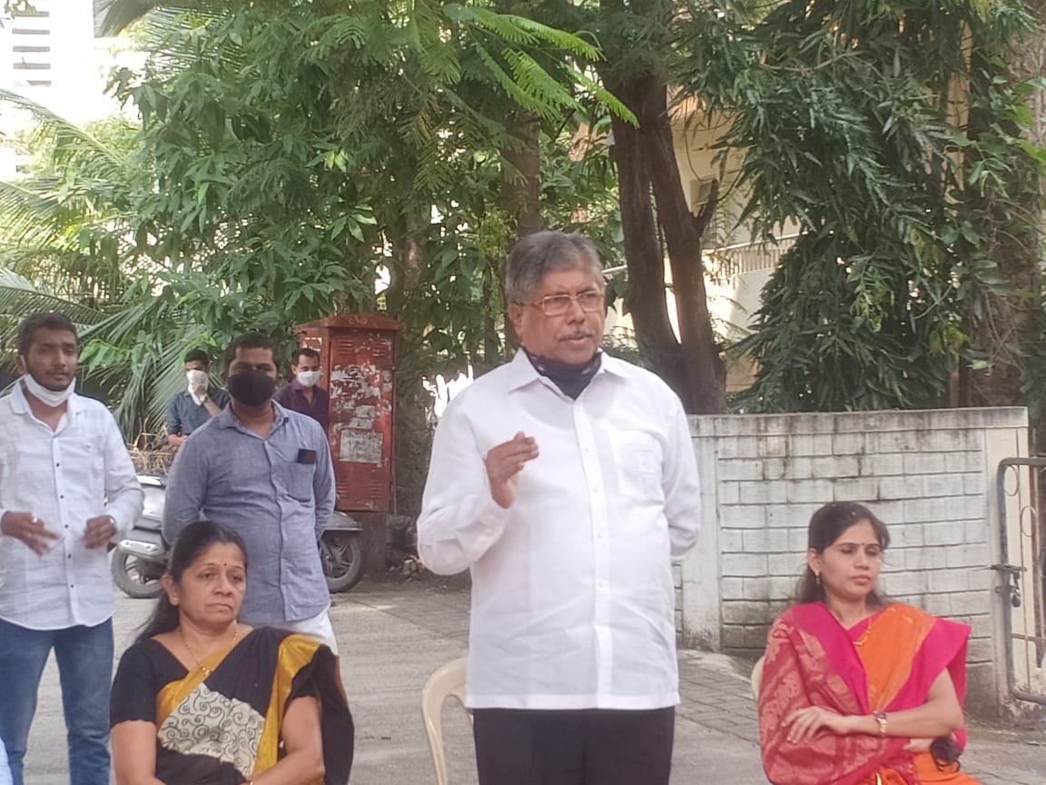 भाजपा प्रदेशाध्यक्ष आमदार चंद्रकांत पाटील यांचा जनसंवाद उपक्रम