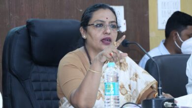 राज्याच्या महिला आणि बालविकास मंत्री यशोमती ठाकूर यांना तीन महिन्याची शिक्षा