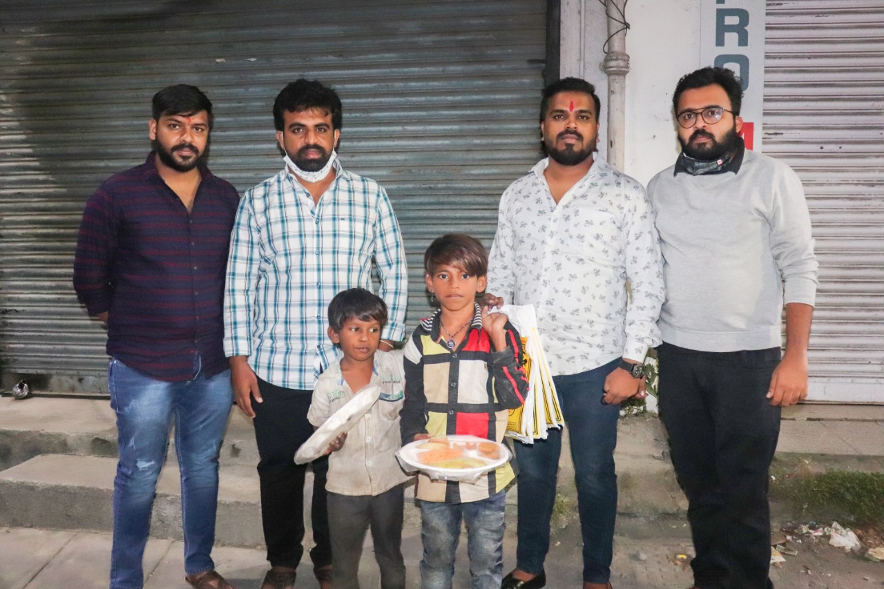 उजळली वंचितांची दिवाळी