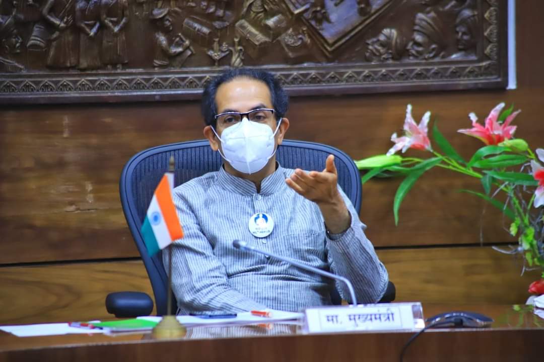 महाराष्ट्रात उद्या रात्री ८ पासून पुढचे पंधरा दिवस पूर्ण संचारबंदी ; अनावश्यक बाहेर पडता येणार नाही : उध्दव ठाकरे