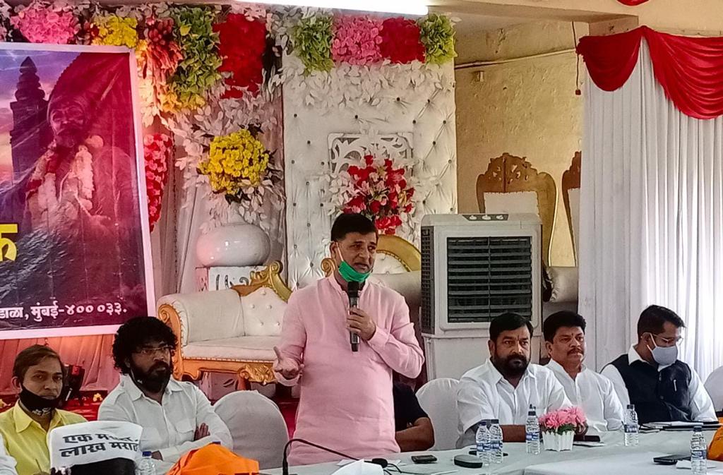 मराठा समाजाच्या राज्यव्यापी बैठकीत हे ठराव झाले पास….