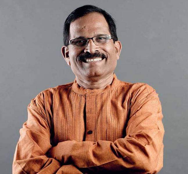 केंद्रीय आयुष मंत्री श्रीपाद नाईक यांच्या कारचा भीषण अपघात, पत्नीचा मृत्यू