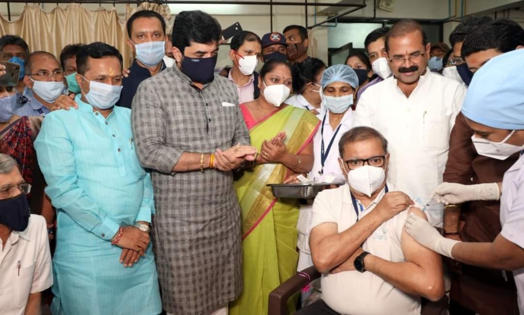 लसीकरण मोहिमेस प्रारंभ,आज पुण्यात ८०० योद्धयांना देण्यात आली कोरोना लस.