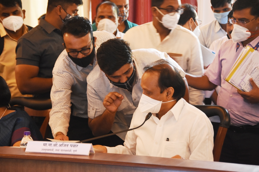 चतुःश्रृंगी टेकडी परिसरात वनविहार प्रकल्प