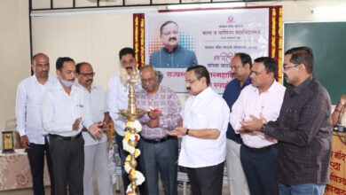 सत्याचा उच्चार करण्याची आवश्यकता ; साहित्यिक भारत सासणे यांचे वारजे येथे आयोजित वक्तृत्व स्पर्धेत विद्यार्थ्यांना मार्गदर्शन