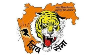 बेकायदा कामकाज करणारी पुणे महापालिकाच बरखास्त करण्याची शिवसेनेची मुख्यमंत्र्याकडे मागणी