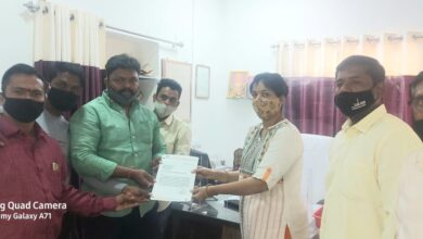 गोसावी वस्ती, लक्ष्मीनगर येथील थकबाकीदार ग्राहकांचा खंडित केलेला वीज पुरवठा सुरळीत करण्याची मागणी