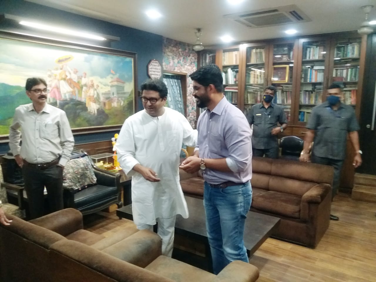 मनसेची पुणे शहराची कार्यकारणी जाहीर ; राज ठाकरेंचा कोथरूडचा शिलेदार सुधीर धावडेच… मनसेची पुणे शहराची कार्यकारणी जाहीर ; राज ठाकरेंचा कोथरूडचा शिलेदार सुधीर धावडेच…