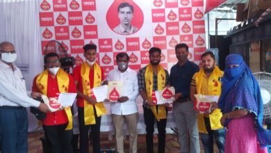 पुण्यात सलग ३२ दिवसांचा रक्तदान यज्ञ ; ९२१ जणांचे रक्तदान आणि ११६ जणांचा प्लाझ्मादानाचा विक्रम