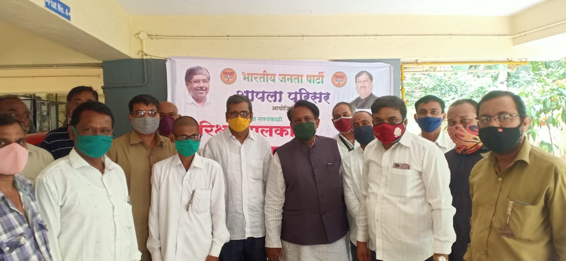 कर्वेनगर, कोथरुड भागातील रिक्षाचालकांना प्रत्येकी १५०० रुपयांची मदत ; माजी नगरसेवक उज्वल केसकर यांचा मदतीचा हात