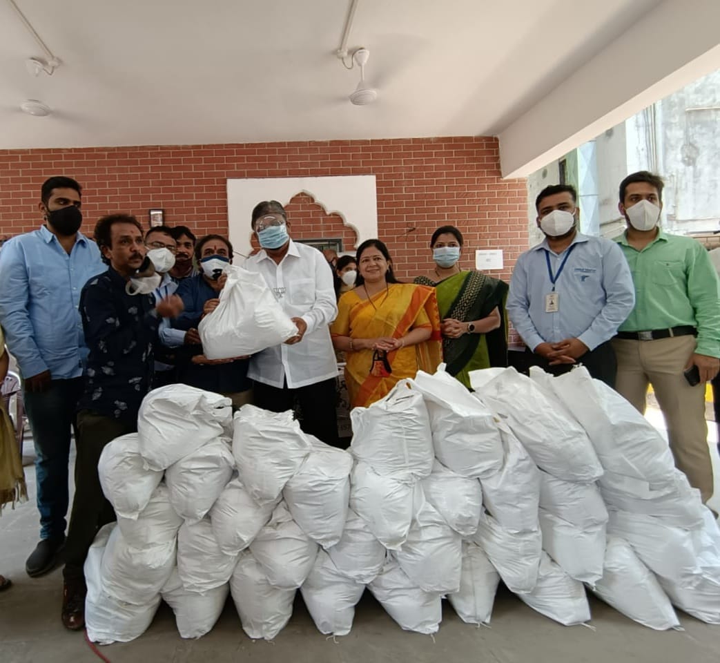 दीड वर्षात राज्य सरकारने बारा बलुतेदारांना, लोक कलावंताना काहीही मदत केली नाही- चंद्रकांत पाटील