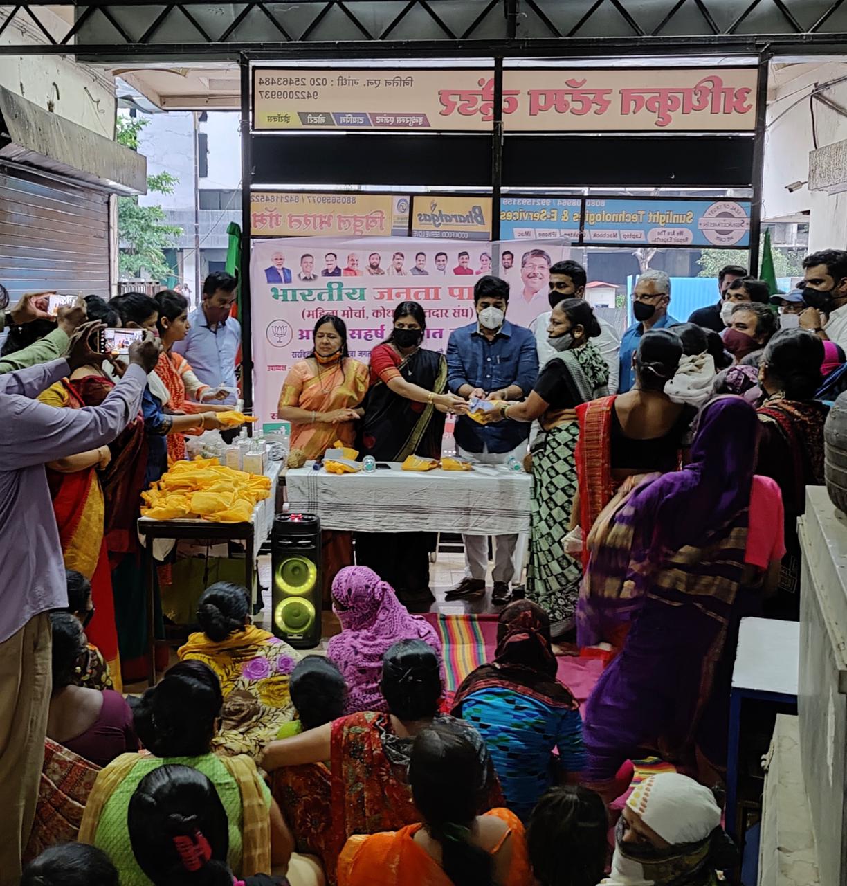 गृहिणी आणि घरकामगार महिलांनी आरोग्याची काळजी घ्यावी – महापौर मुरलीधर मोहोळ.