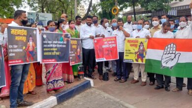 पेट्रोल-डिझेल दरवाढीविरोधात काँग्रेसचे कोथरूडमध्ये पेट्रोलपंपासमोर आंदोलन