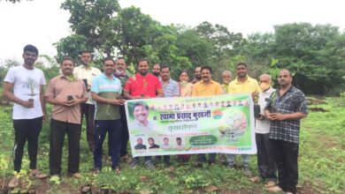 डॉ. शामाप्रसाद मुखर्जी यांच्या स्मृतिदिनानिमित्त वृक्षारोपण
