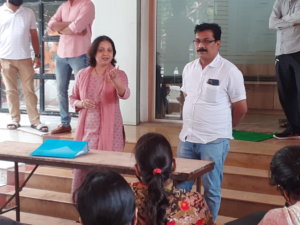 कोरोनामुळे बेरोजगारीचे संकट कोसळलेल्यांना रोजगाराची संधी ; चंद्रकांत पाटील यांचा मदतीचा हात