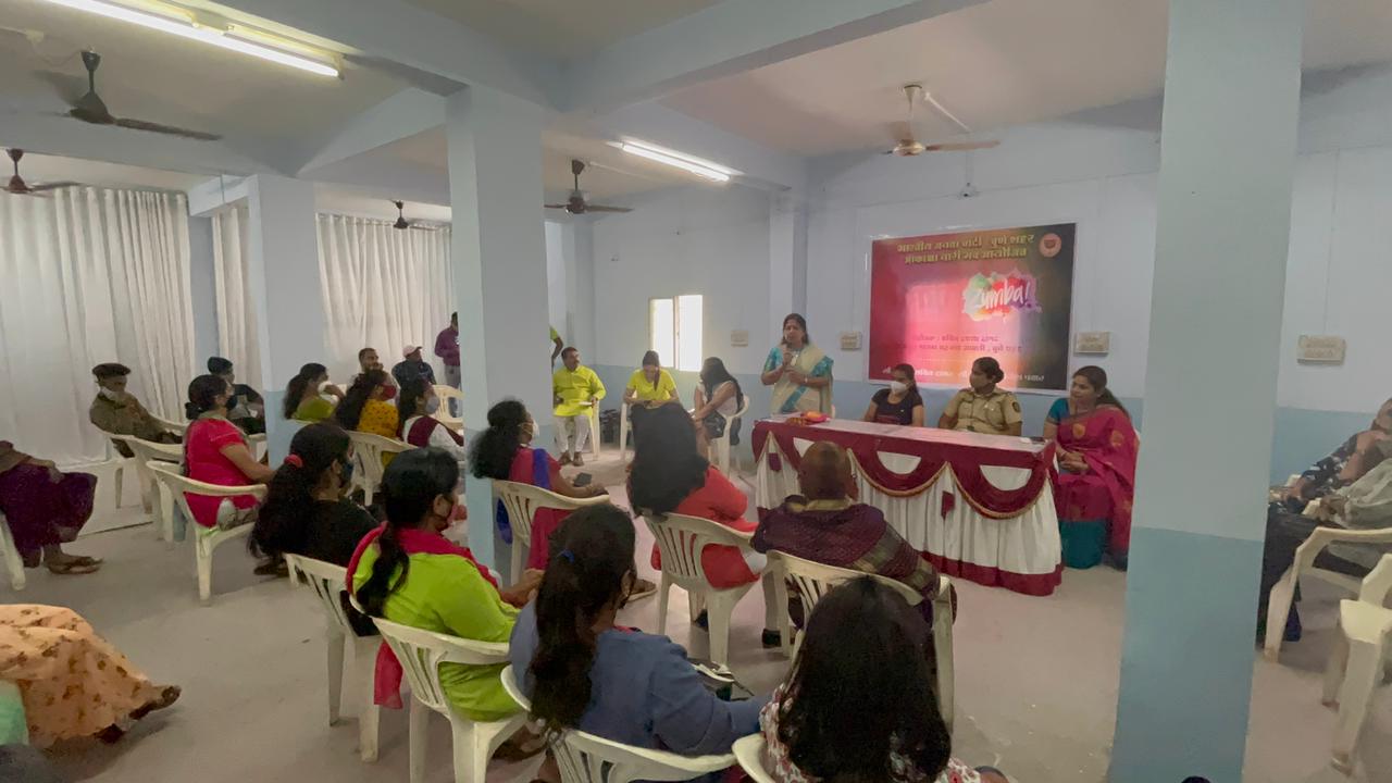 वारजेत महिलांसाठी मोफत झुंबा डान्स क्लास ; बीजेपी पुणे शहर व आकांक्षा नारी मंचचा उपक्रम