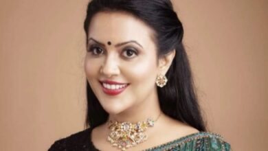 पुणे मेट्रो ट्रायल वरून अमृता फडणवीस यांची सरकारवर जोरदार टीका..