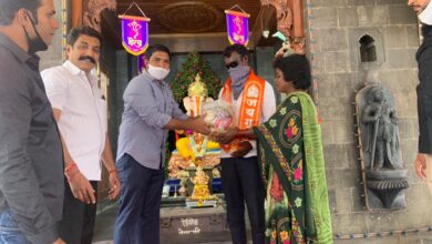 ओळखपत्र नसलेल्या नागरिकांचे लसीकरण; गरूड गणपती मंडळ आणि पुणे महापालिकेचा उपक्रम