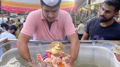 मनसेचे मंदार बलकवडे यांनी केलेल्या गणेश विसर्जन हौदात सातव्या दिवशी ३५० गणेश मूर्तींचे विसर्जन..