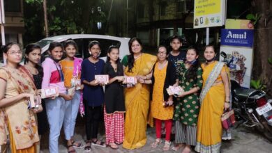किशोरवयीन मुलींना मार्गदर्शन शिबीराचे पल्लवी गाडगीळ यांच्या वतीने आयोजन