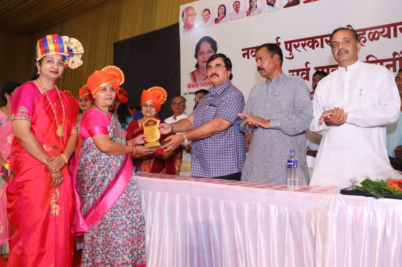 वारजे -कर्वेनगर भागातील कर्तृत्ववान नवदुर्गांचा माणिक दुधाने परिवाराच्या वतीने सन्मान…