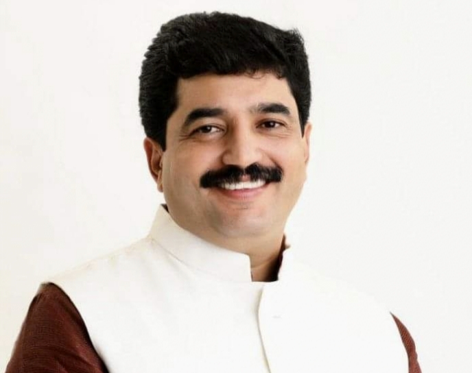 वाढदिवसाला नको पुष्पगुच्छ, हार-तुरे आणि केक;रक्तदान करुन द्या वाढदिवसाची भेट! महापौर मुरलीधर मोहोळ यांचे पुणेकरांना आवाहन