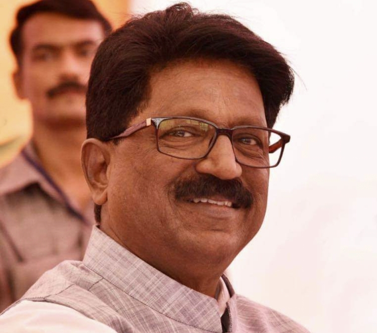 हक्क मागताना कर्तव्याला विसरू नका,कर्तव्यावर रूजू व्हा – एसटी कामगार सेना अध्यक्ष अरविंद सावंत यांचे एसटी कर्मचाऱ्यांना आवाहन