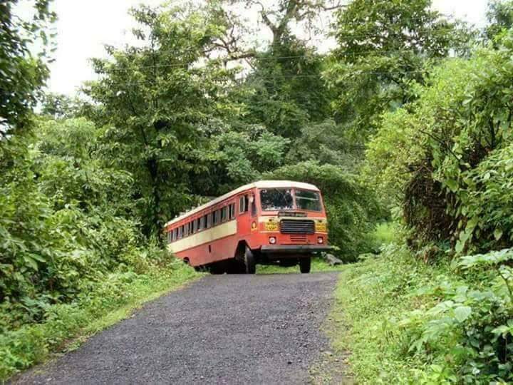 एसटी संपामुळे एवढया कोटींचे नुकसान ; परिवहन मंत्री परब यांनी दिली माहिती..