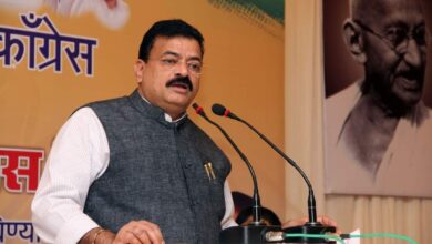 नक्कल केल्यानंतर भास्कर जाधवांची बिनशर्त माफी