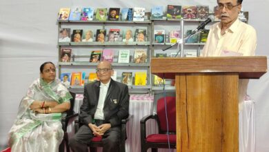 भारतीय लोकशाहीत आजही निवडणुका भावनिक लाटेवर लढविल्या जातात : जेष्ठ लेखक राजन खान