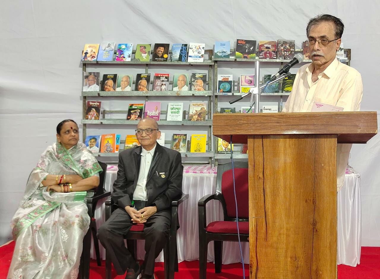 भारतीय लोकशाहीत आजही निवडणुका भावनिक लाटेवर लढविल्या जातात : जेष्ठ लेखक राजन खान