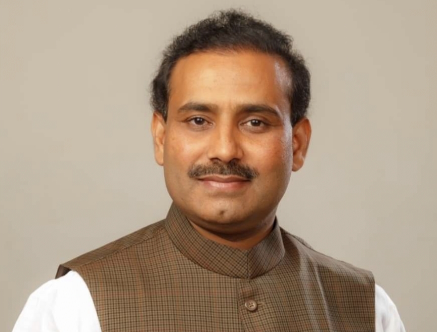 महाराष्ट्रात लॉकडाऊनची शक्यता नाही, पण… : राजेश टोपे