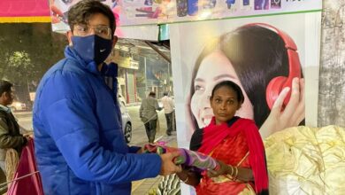 शिवशाही प्रतिष्ठान महाराष्ट्र राज्यच्या वतीने थंडीपासून वाचण्यासाठी गरजूंना ब्लँकेटचे वाटप..