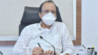 अजित पवारांच्या मोबाईल नंबरचा गैरवापर, पुण्यातील बड्या बिल्डरला 20 लाखांच्या खंडणीसाठी धमकी