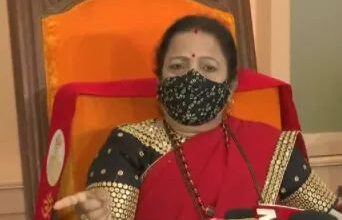 मुंबईकरांना अमृता फडणवीसांच्या वक्तव्यावर हसावं की रडावं हा प्रश्न – महापौर किशोरी पेडणेकर