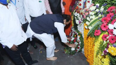 कोरेगाव भीमा येथील ऐतिहासिक जयस्तंभास व शहीद वीरांना उपमुख्यमंत्री अजित पवार यांच्याकडून विनम्र अभिवादन..