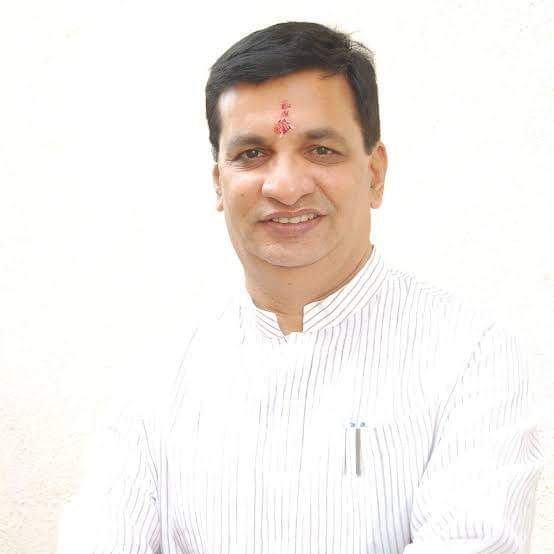 Budget 2022 : विकून खाणे हेच धोरण; बाळासाहेब थोरातांची अर्थसंकल्पावर टीका Budget 2022 : विकून खाणे हेच धोरण; बाळासाहेब थोरातांची अर्थसंकल्पावर टीका