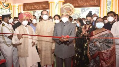 विरोधी पक्षात असताना आम्ही रोज राजभवनावर येत नव्हतो : उद्धव ठाकरे