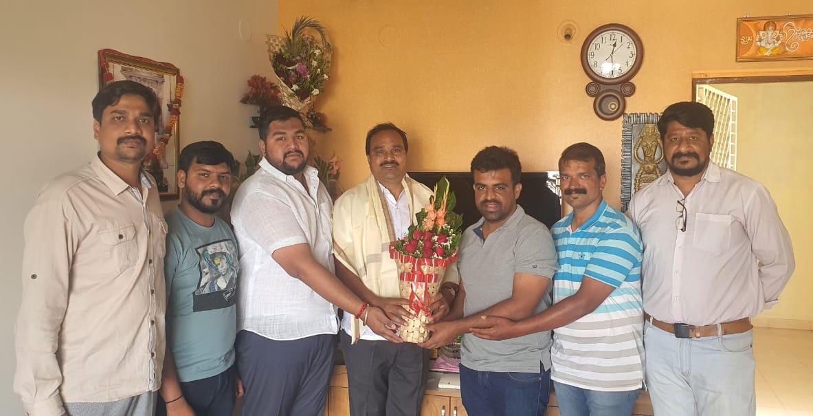 राष्ट्रपती पुरस्कार विजेते सहाय्यक पोलीस उपनिरीक्षक पांडुरंग वांजळे यांचा कोथरूड राष्ट्रवादी युवक काँग्रेसतर्फे सत्कार….