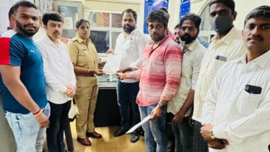 राज्यपाल भगतसिंह कोश्यारी यांच्यावर गुन्हा दाखल करा. युवासेनेकडून पोलिस ठाण्यात तक्रार दाखल.