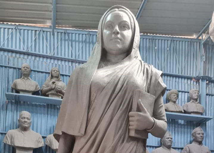 Pune : सावित्रीबाई फुले यांच्या पूर्णाकृती पुतळ्याचे 14 फेब्रुवारीला राज्यपालांच्या हस्ते अनावरण