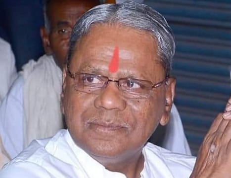 अशी झाली शशिकांत सुतार यांची ‘चेअरमन ‘ ही ओळख