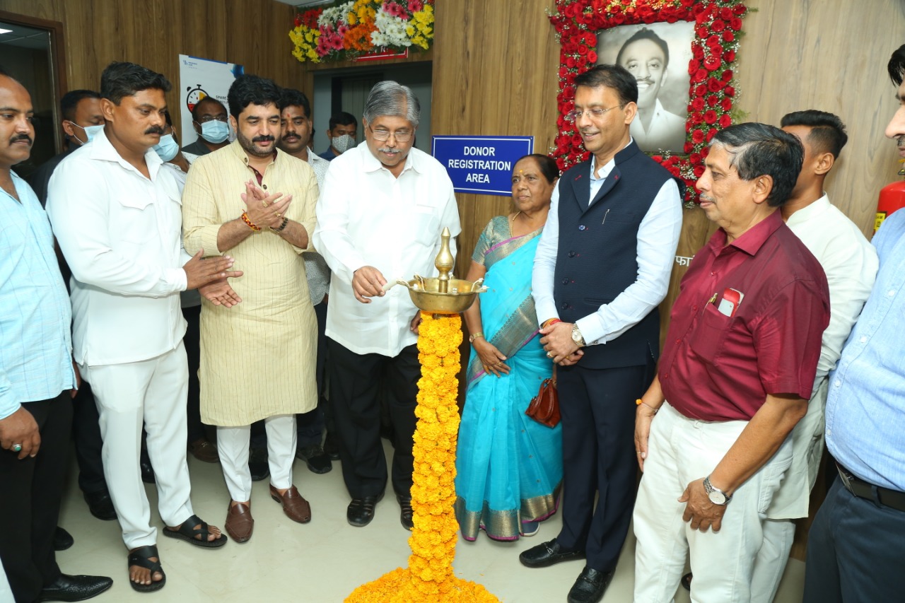 पुणे महापालिकेची पहिली रक्तपेढी ; मधुकर बिडकर रक्तपेढीचे लोकार्पण संपन्न पुणे महापालिकेची पहिली रक्तपेढी ; मधुकर बिडकर रक्तपेढीचे लोकार्पण संपन्न