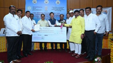 योगीराज पतसंस्थेला राज्यातील आदर्श पतसंस्था पुरस्कार प्रदान..
