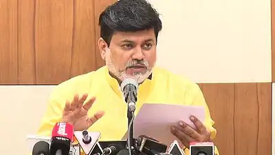 Cet Exam Dates : सीईटी परीक्षांच्या तारखा जाहीर, 31 मार्चपर्यंत करता येणार अर्ज Cet exam dates : सीईटी परीक्षांच्या तारखा जाहीर, 31 मार्चपर्यंत करता येणार अर्ज